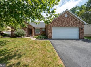 204 Waterford Way #L-0004, Lebanon, PA 17042