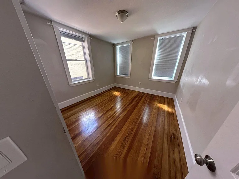38 Frankfort St #3 — Photo 30