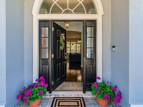 5th image of 2812 Pratt Pl