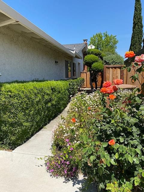 2nd image of 20275 Vista Ct