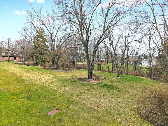 4th image of 3056 Santiago Rd