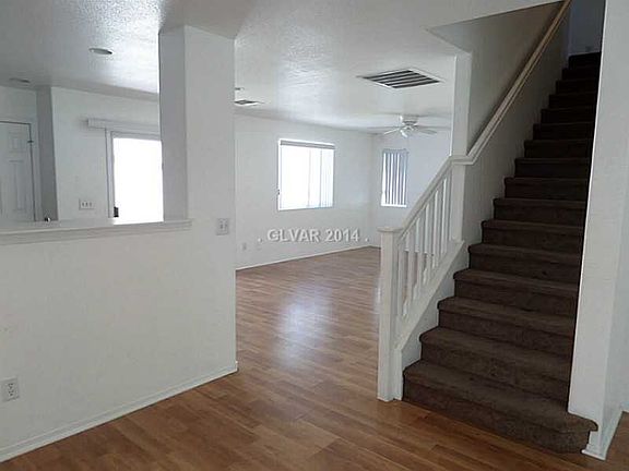 3rd image of 944 Coronado Peak Ave