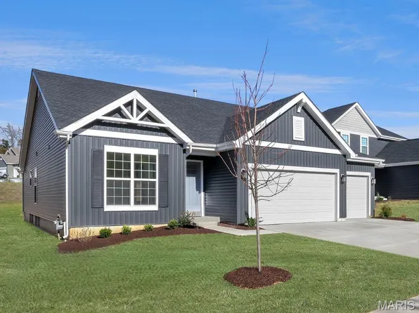 555 Edison Way, Wentzville, MO 63385