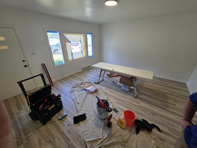 2221 Mayflower Ave — Photo 5