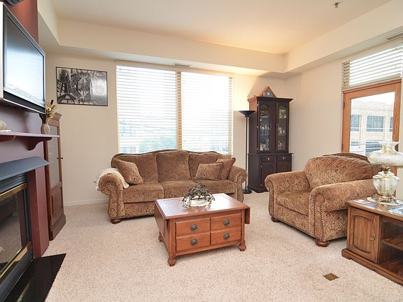 3rd image of 490 Temperance St Unit 201