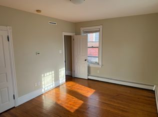 123 W Court St APT 2, Doylestown, PA 18901