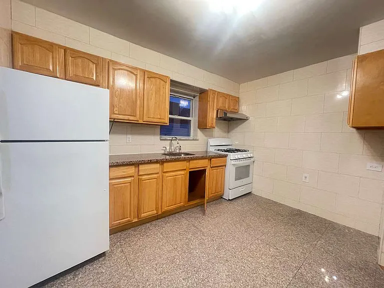 2129 85th St #2F — Photo 10