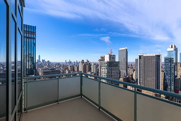 Rented by Nest Seekers International | media 33