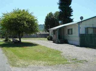 410 Terwer Riffle Rd, Klamath, CA 95548
