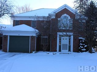 48 Towne And Country Dr, Tiffin, OH 44883