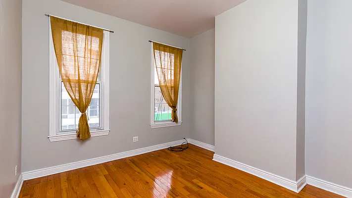 Rented by Nooklyn NYC LLC | media 23