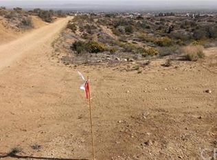 8001 Johnson Rd, Phelan, CA 92371