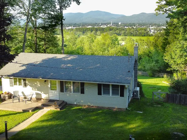 40 Campbell Rd, Center Rutland, VT 05701