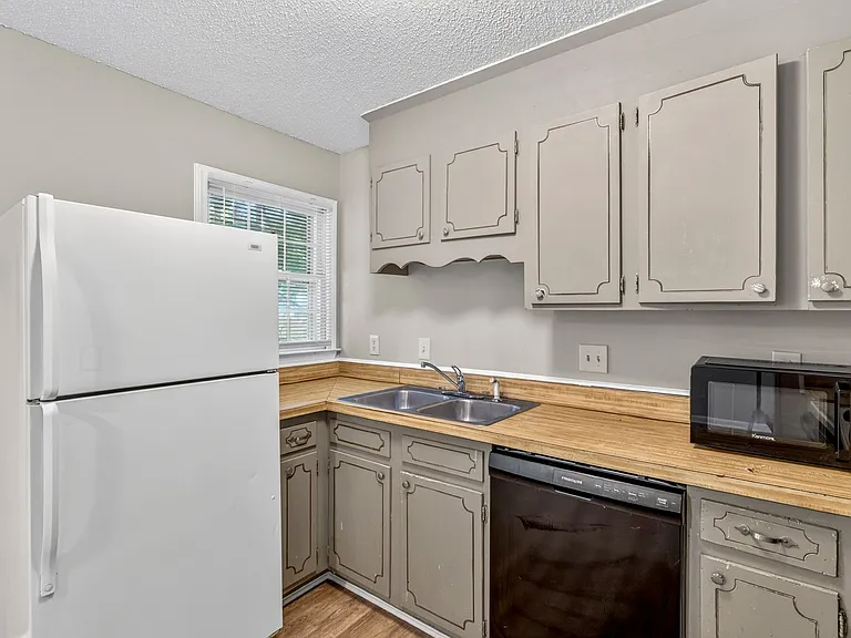 4725 Pennoak Rd — Photo 11