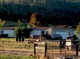 7102 Highway 140, Eagle Point, OR 97524