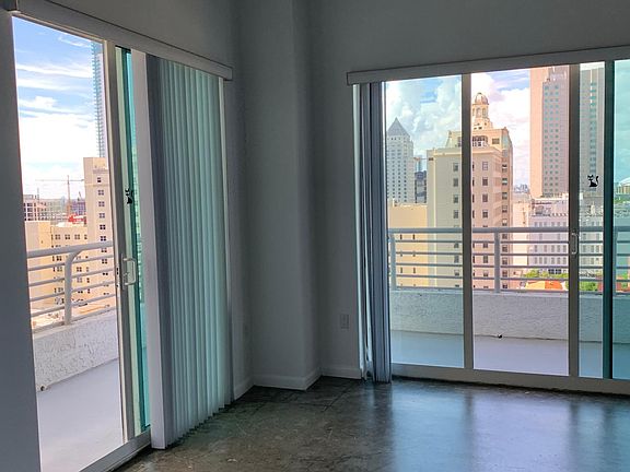 3rd image of 133 NE 2nd Ave APT 1519