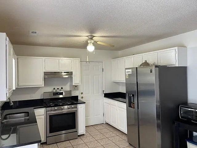 1212 Cotten Farm Dr — Photo 5