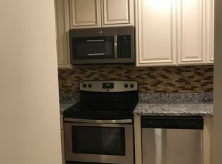 154 Cross Slope Ct UNIT H, Manalapan, NJ