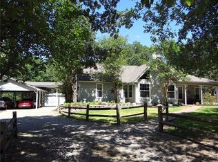 129 Knollwood Ln, Holly Lake Ranch, TX 75765