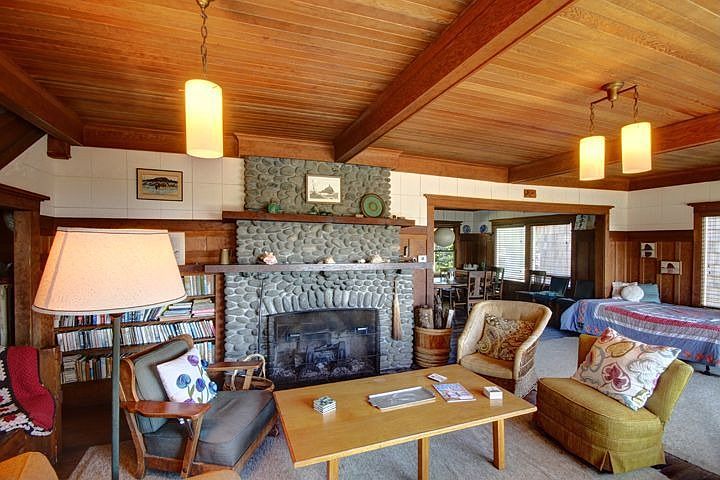 Gorgeous Fireplace in Living