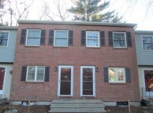 814 Fox Hollow Dr, Hudson, NH 03051
