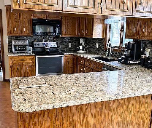 4th image of 35 Hickory Ridge Dr