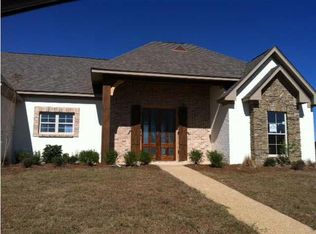 143 Amethyst Ln, Brandon, MS 39047