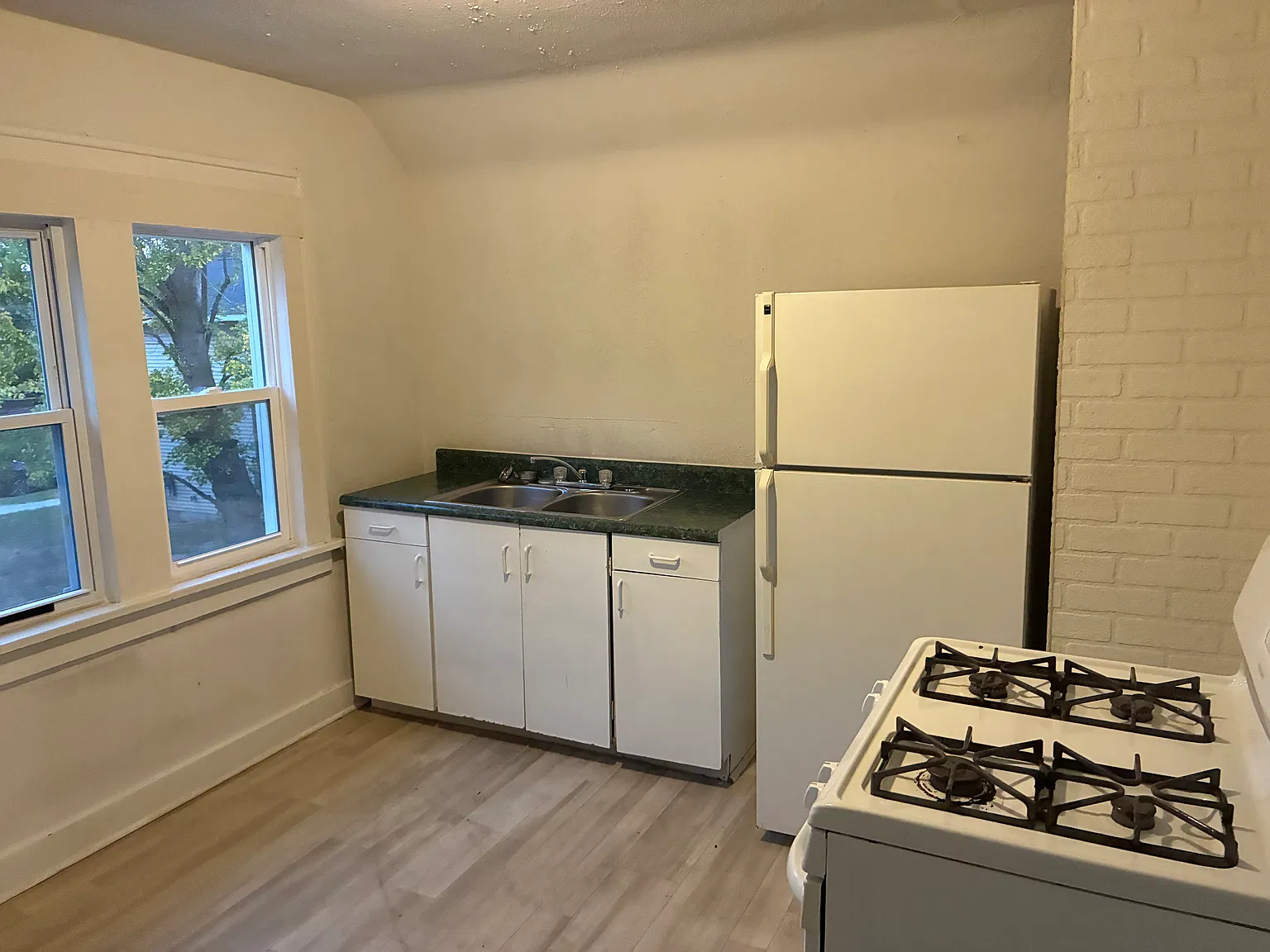 1 bed, 575 sqft, $800 — Photo 4