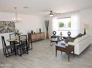 9923 W Hope Cir N, Sun City, AZ 85351