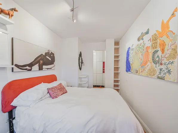 460 East 79th Street image 26 of 32