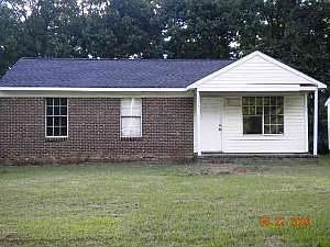 2nd image of 1022 Henderson St