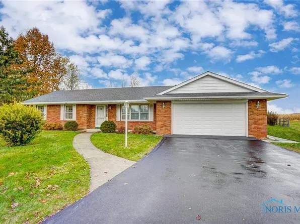 5329 Orchard Pl, Northwood, OH 43619