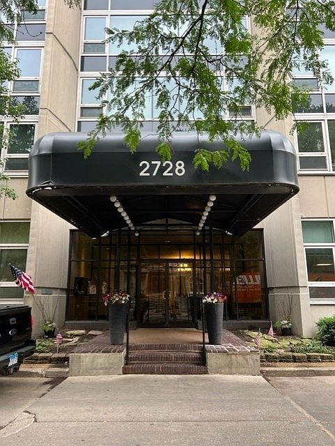 1st image of 2728 N Hampden Ct APT 1910