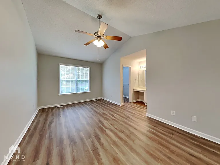 589 Spaniel Ln — Photo 11
