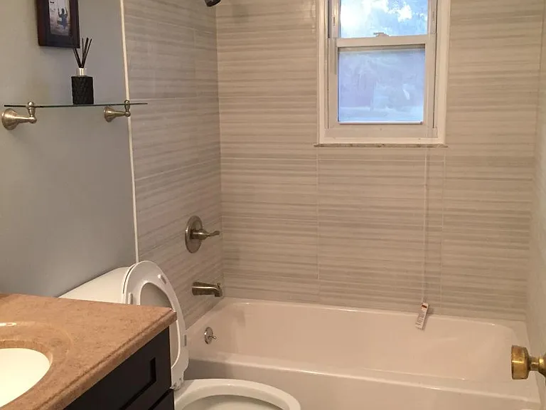 28 Deanna Dr — Photo 8