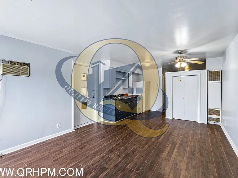 111 N Shiawassee St — Photo 5