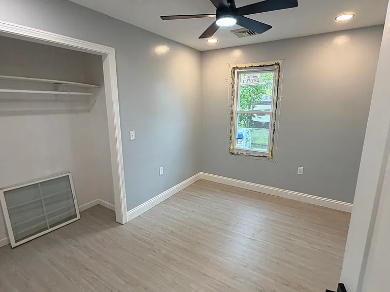 73 Home St #73 — Photo 7