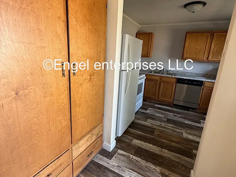 1253 N 5th St #1 — Photo 6