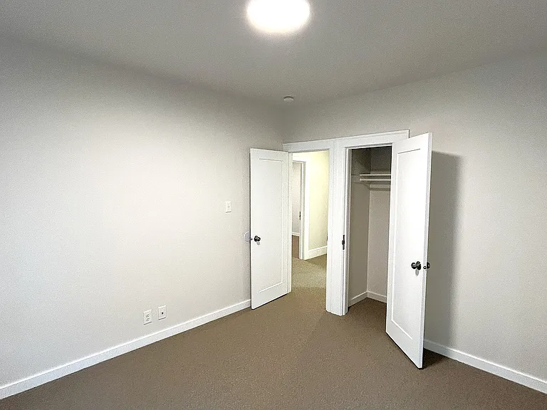 3322 Fullerton St — Photo 10