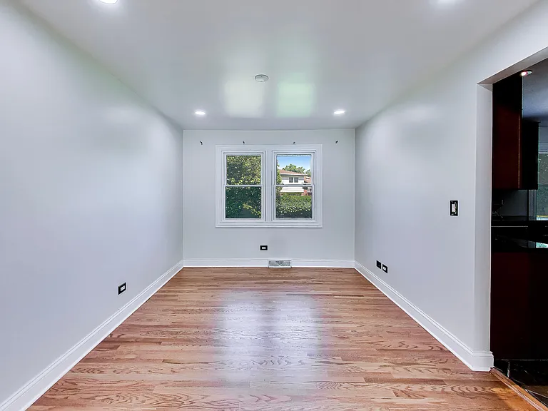 1526 Carrol Ct — Photo 11