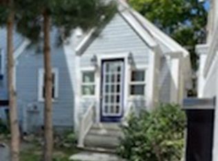 21 1st St, Dover, NH 03820