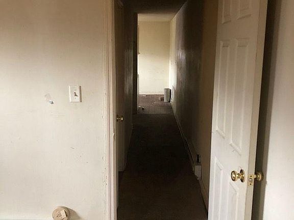 2nd image of 2403 12th Ave