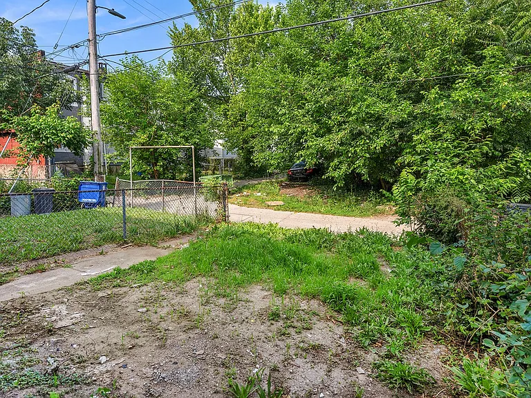 510 N Edgewood St — Photo 27
