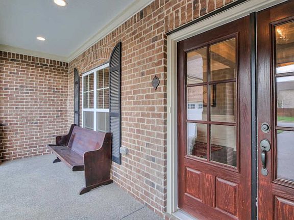 4th image of 8288 Middlewick Ln