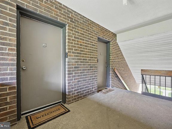 2nd image of 2107 Walsh View Ter #14-301-304