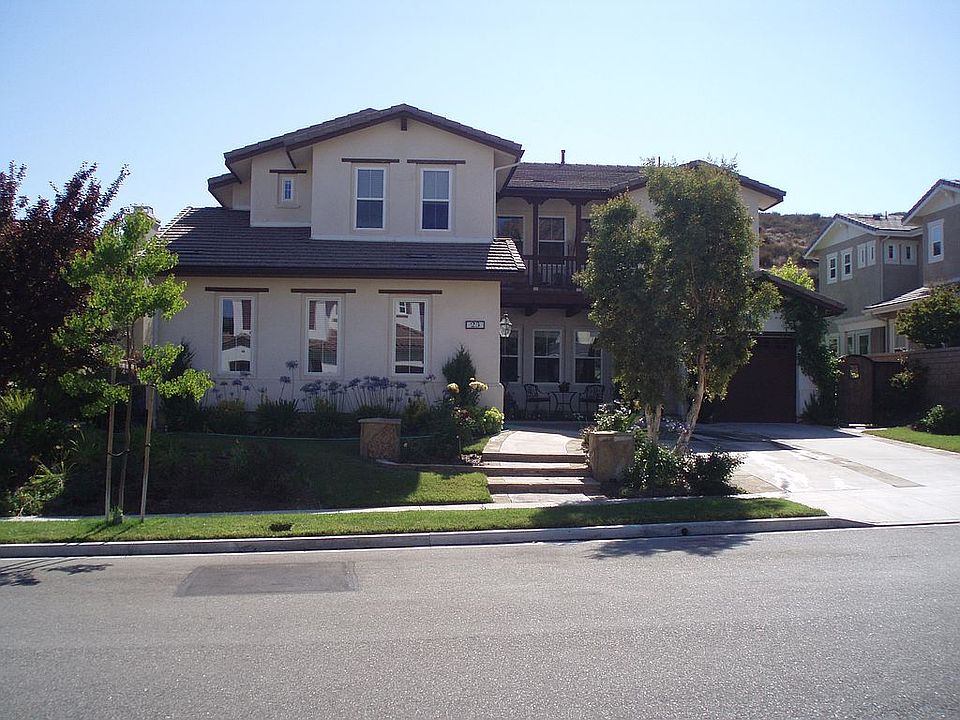 2nd image of 23 N Via Los Altos