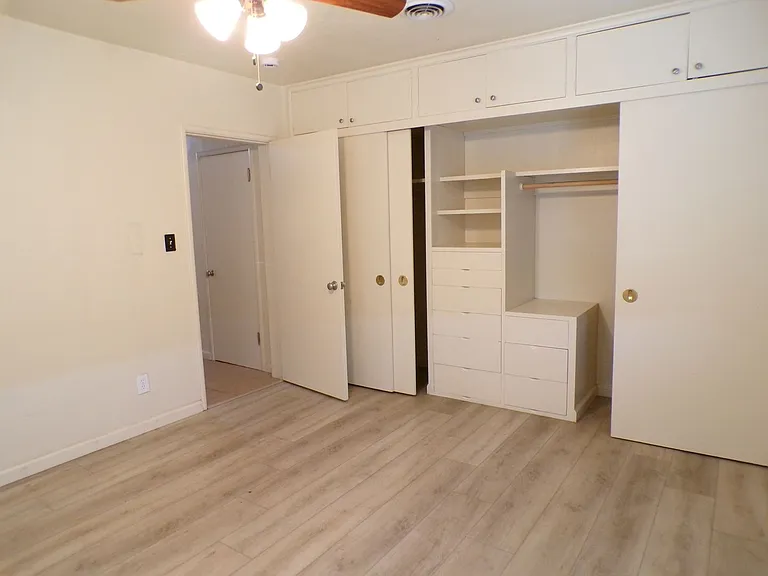18832 Mello Rd — Photo 12