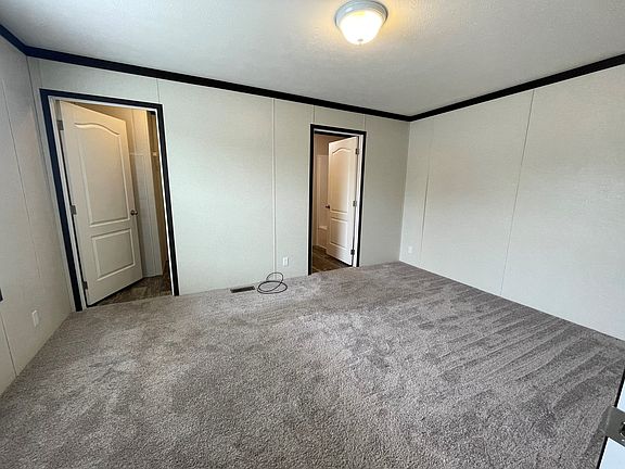 4th image of 239 Schirra Ave #239
