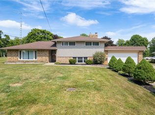 6244 Firestone Rd NE, Canton, OH 44721