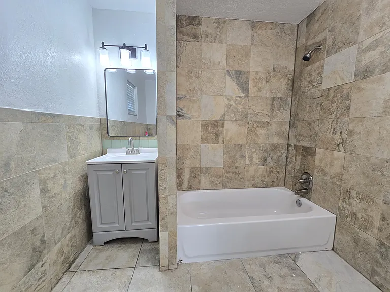 1816 Rendale Dr — Photo 34